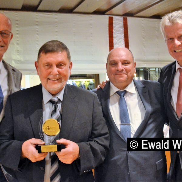 Peter Schramm mit dem European Member Award ausgezeichnet